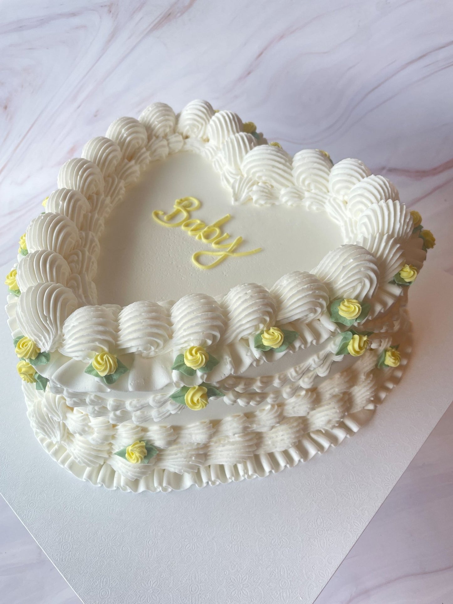 Ring Around the Roses Heart Vintage Cake White - Flour Lane