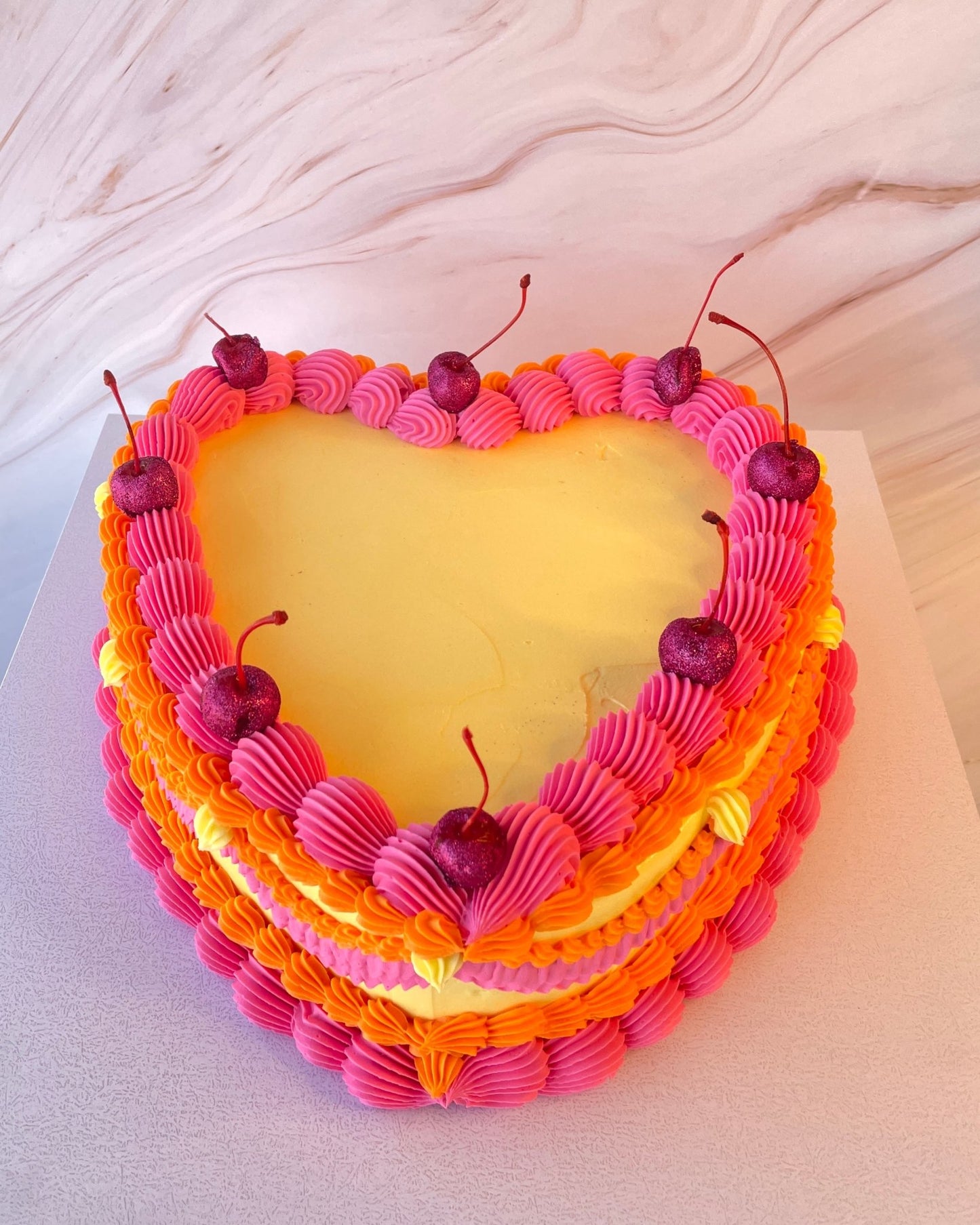Load image into Gallery viewer, Yellow of Hearts Vintage Cake - Flour Lane
